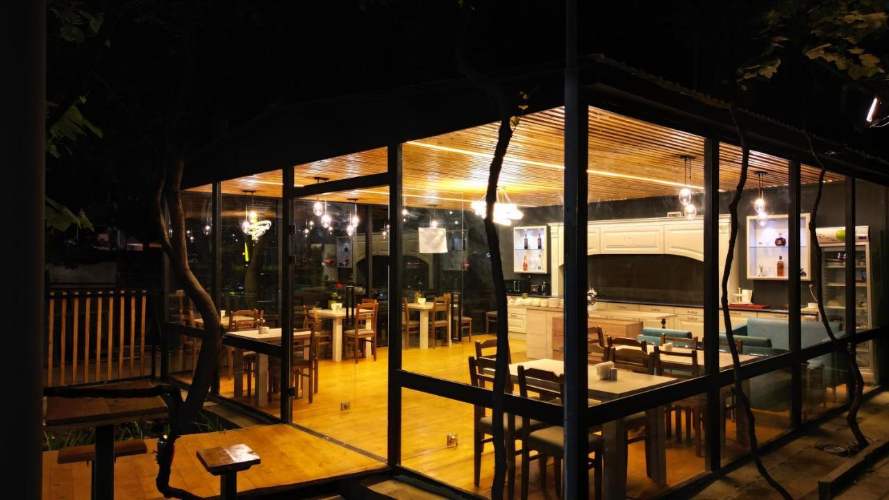 Hotel Salosi Tbilisi ภายนอก รูปภาพ