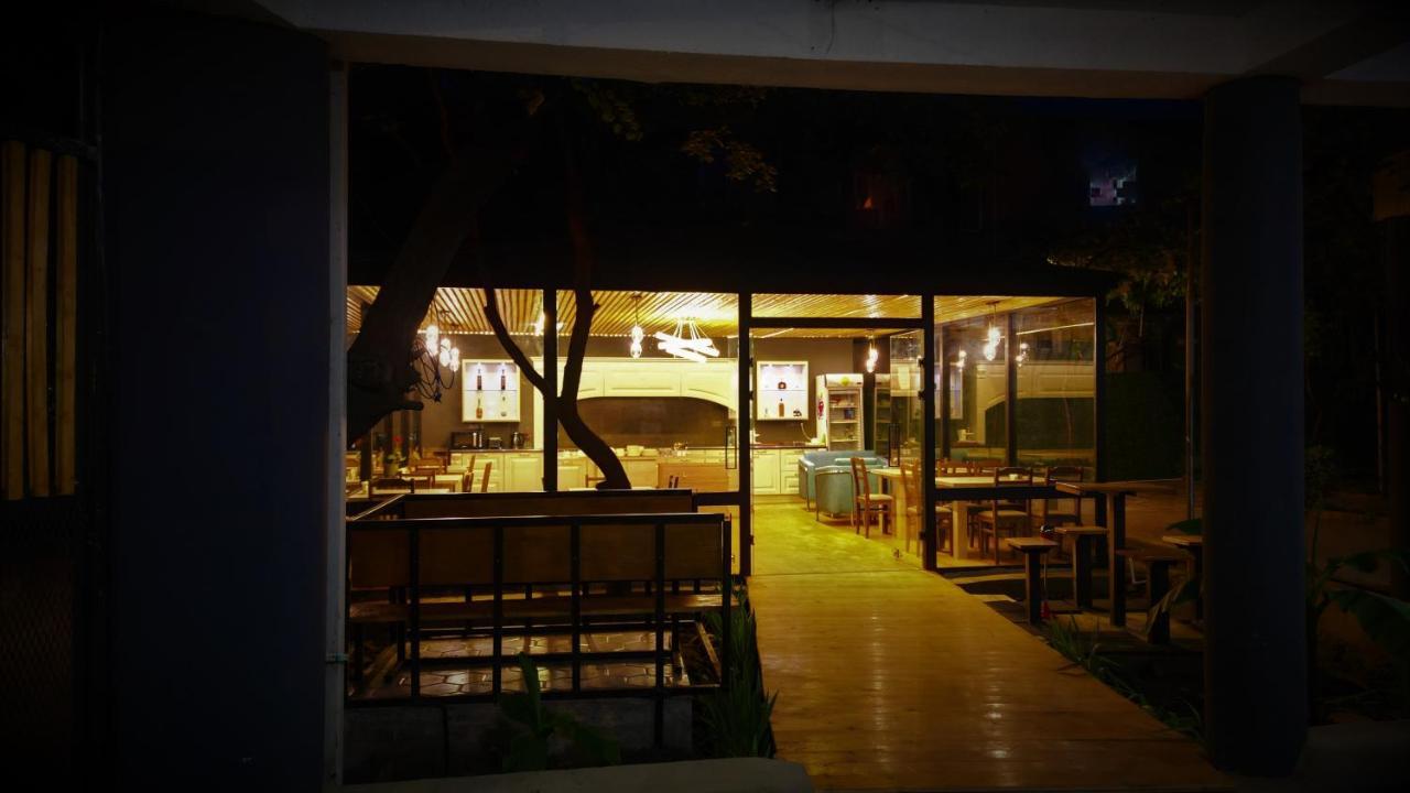 Hotel Salosi Tbilisi ภายนอก รูปภาพ